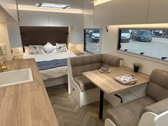 2025 New Age Caravans Manta Ray 19 Ft Er My26