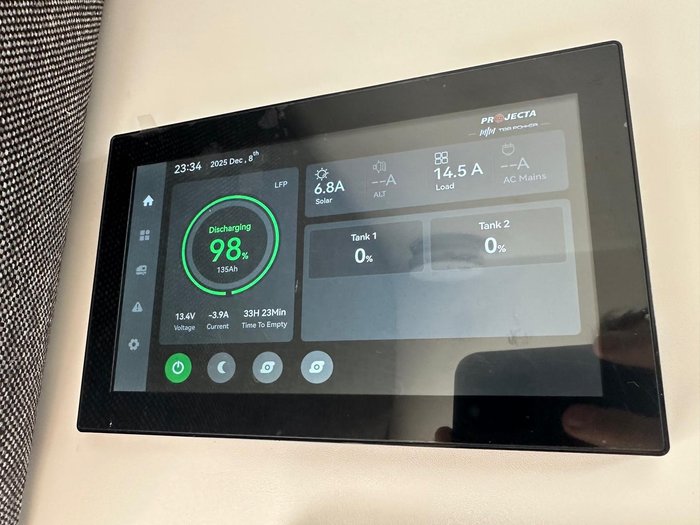 2025 New Age Caravans Manta Ray 18 Er My26