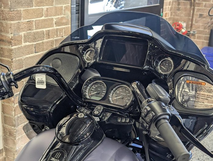 2025 Harley-Davidson Road Glide 3 (FLTRT) Trike Purple