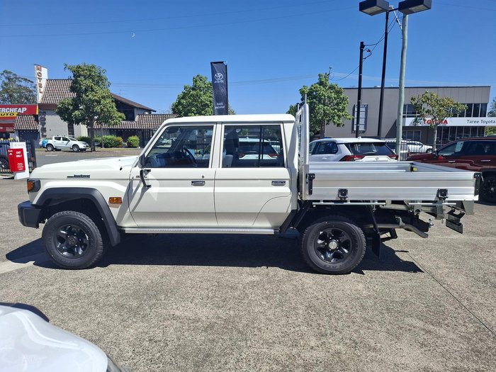 2025 Toyota Landcruiser GXL