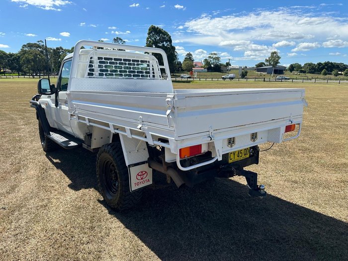 2010 Toyota Landcruiser Workmate