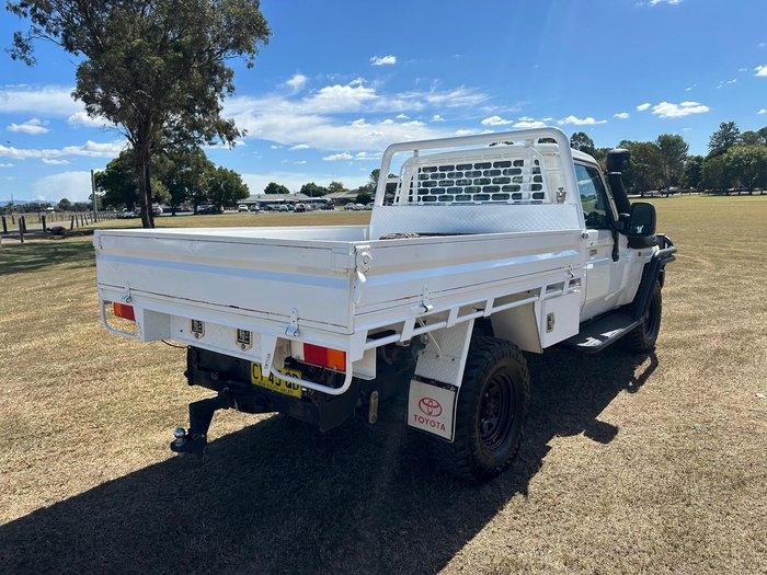 2010 Toyota Landcruiser Workmate