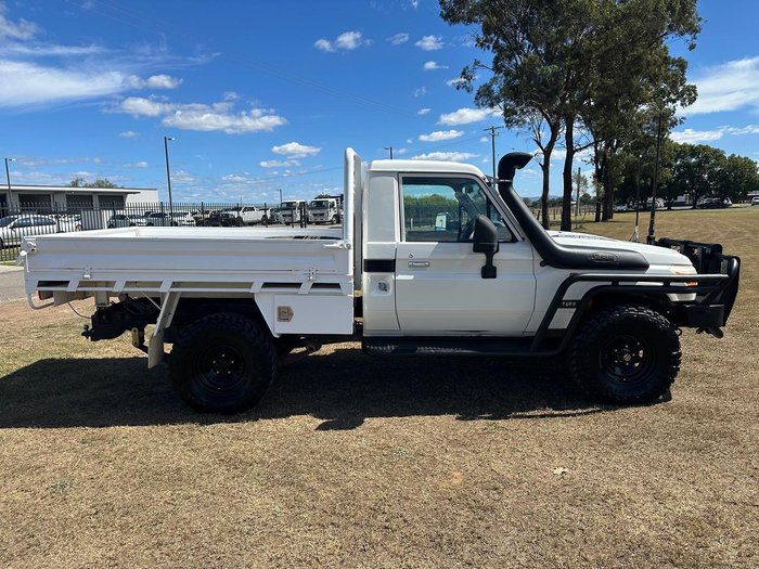 2010 Toyota Landcruiser Workmate