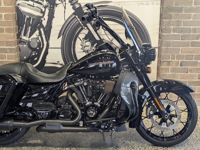 2020 Harley-Davidson Road King Special 114 (FLHRXS) Touring Black