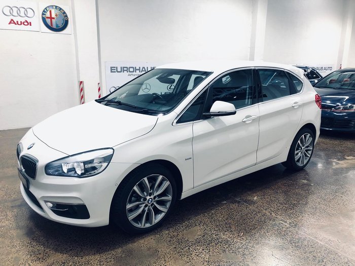 2015 BMW 2 Series 218d Luxury Line F45 White