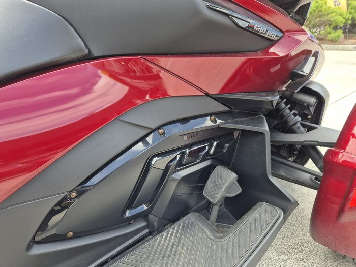 2022 Can-Am Spyder RT LTD SE6 Spyder RT Red