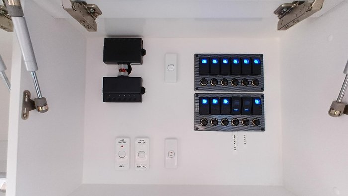 2025 Red Centre Kimberley Plus 206 (was $130,490 now $119,990)