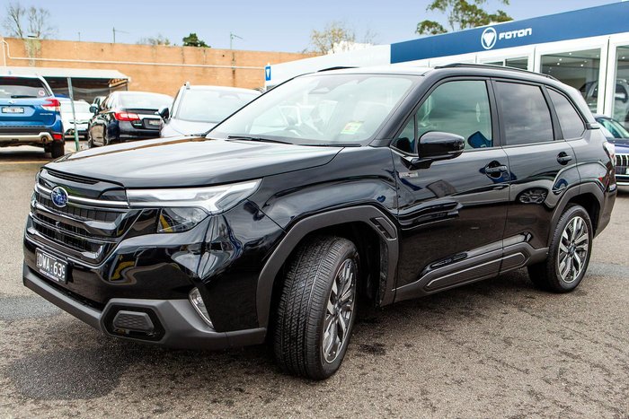 2025 Subaru Forester Hybrid Touring