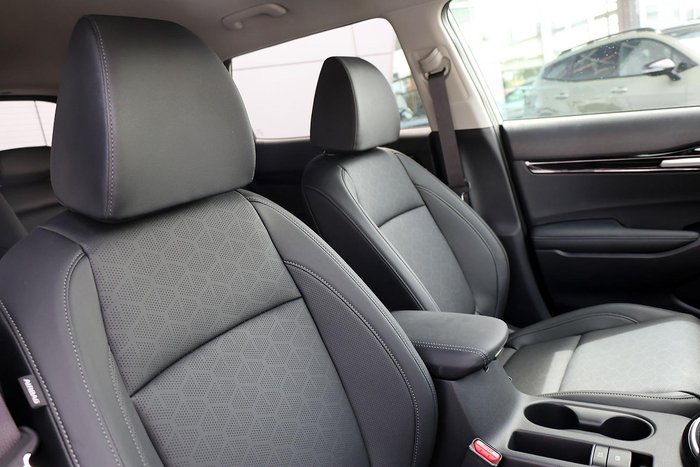 2025 Kia Seltos GT-Line SP2 PE MY26 AWD Clear White with Fusion Black Roof