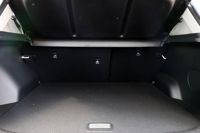 2025 Kia Seltos GT-Line SP2 PE MY26 AWD Clear White with Fusion Black Roof