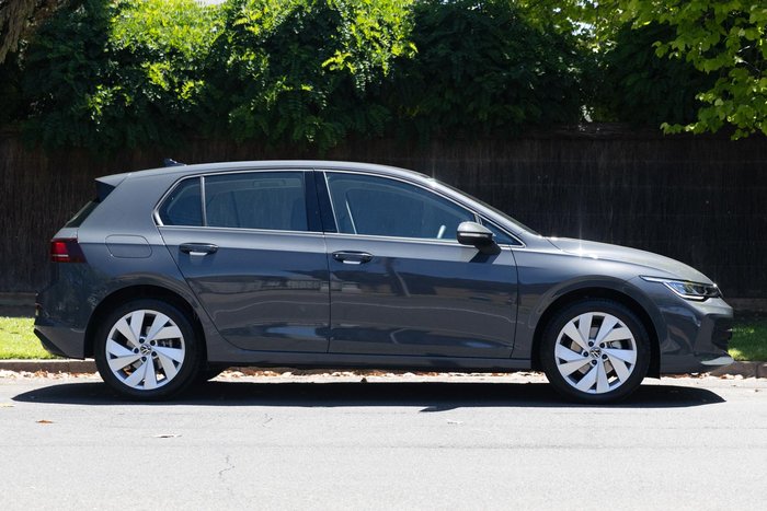 2025 Volkswagen Golf 110TSI Life