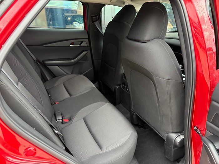 2025 Mazda CX-30 G20 Evolve