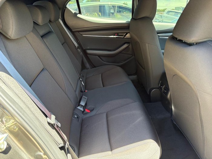 2025 Mazda 3 G20 Evolve