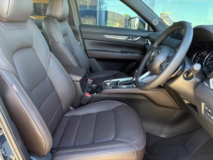 2025 Mazda CX-5 G35 Akera