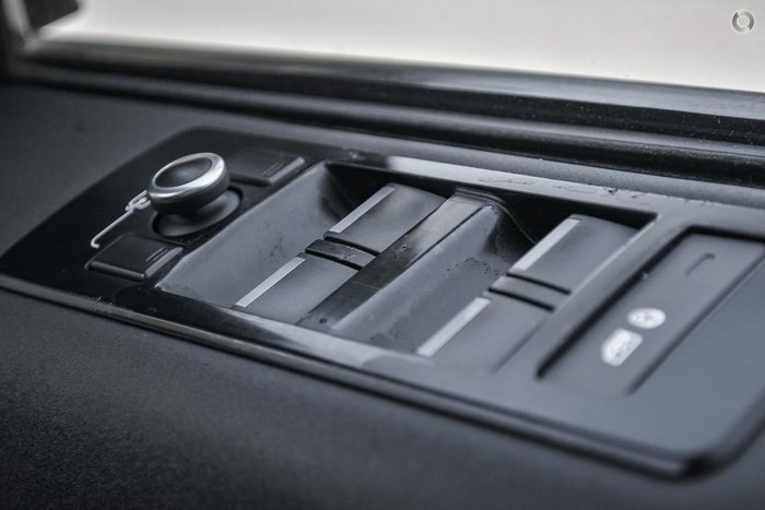 2019 Land Rover Discovery SD4 SE