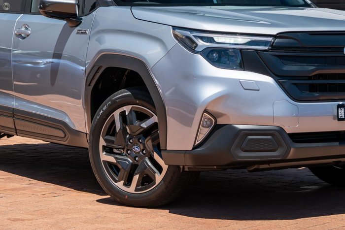 2025 Subaru Forester Hybrid