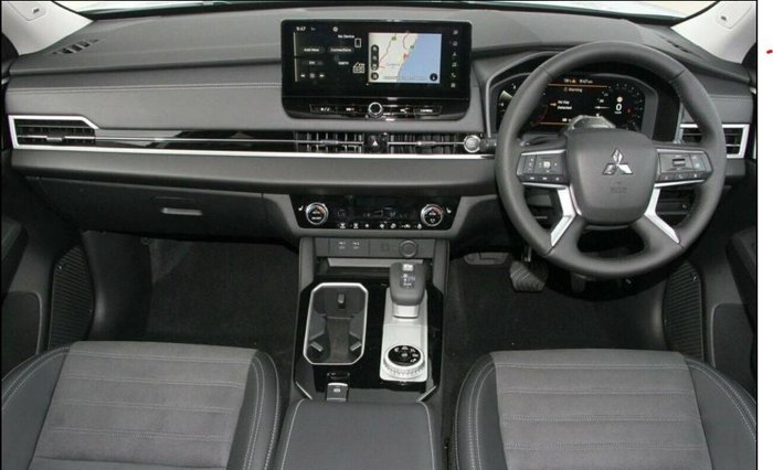2025 Mitsubishi Outlander Aspire