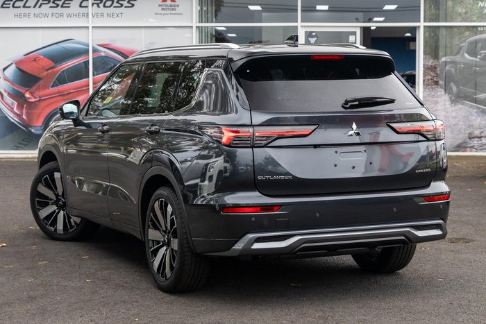 2025 Mitsubishi Outlander Exceed Tourer