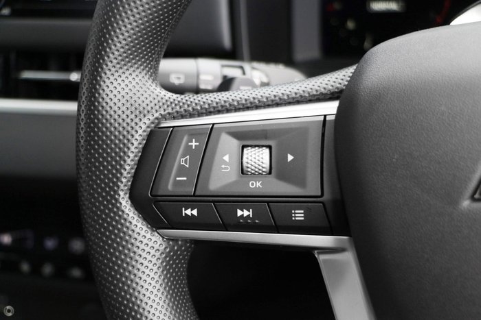 2025 Mitsubishi Outlander ES