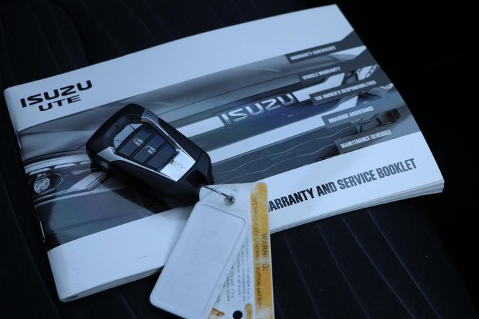 2021 Isuzu MU-X LS-M