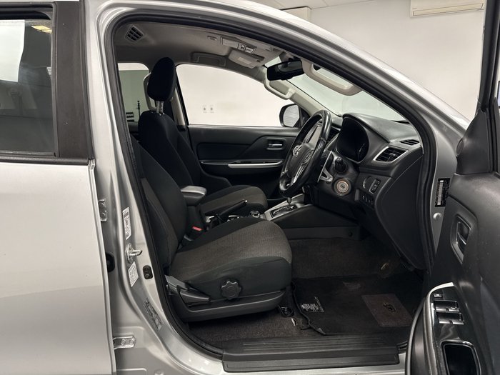 2019 Mitsubishi Triton GLS