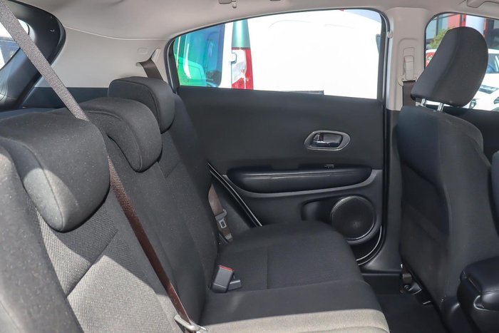 2017 Honda HR-V VTi-S