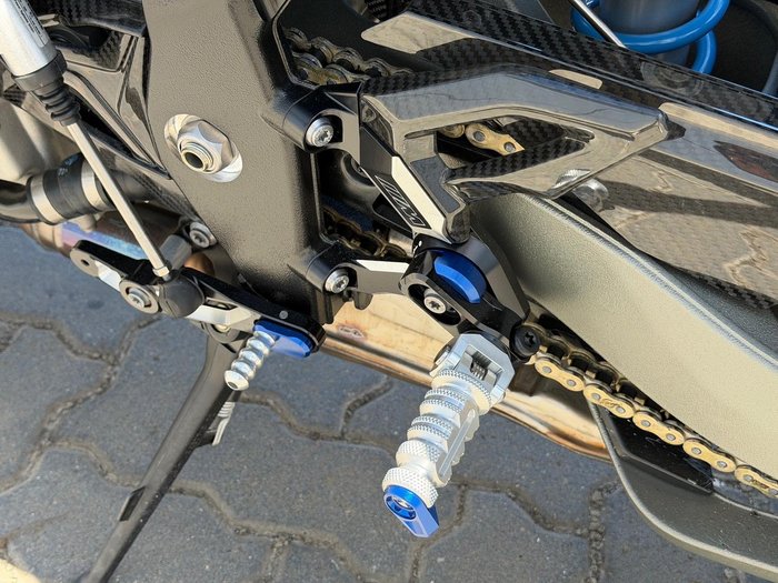 2025 BMW M 1000 R M Competition Package M 1000 Silver