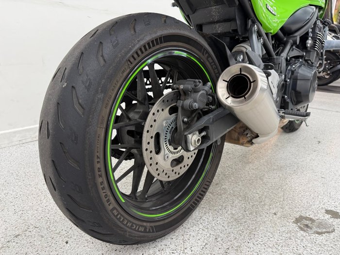 2018 Kawasaki Z900RS CAFE Green