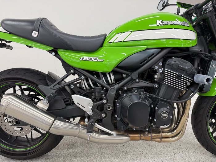 2018 Kawasaki Z900RS CAFE Green