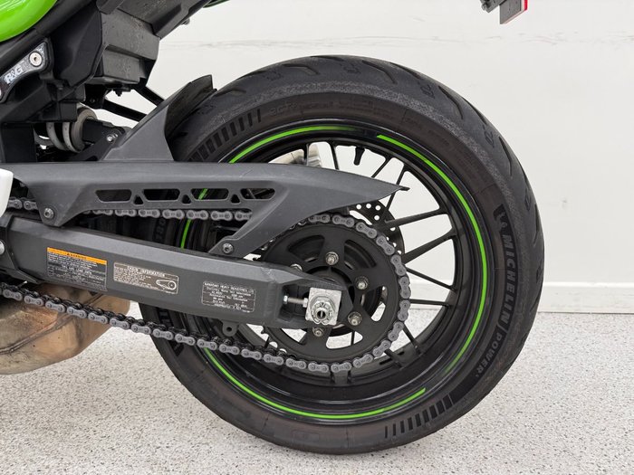 2018 Kawasaki Z900RS CAFE Green