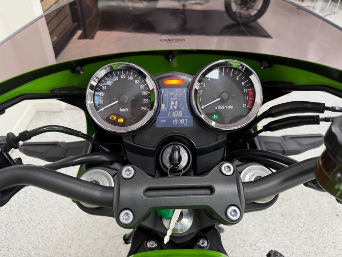 2018 Kawasaki Z900RS CAFE Green
