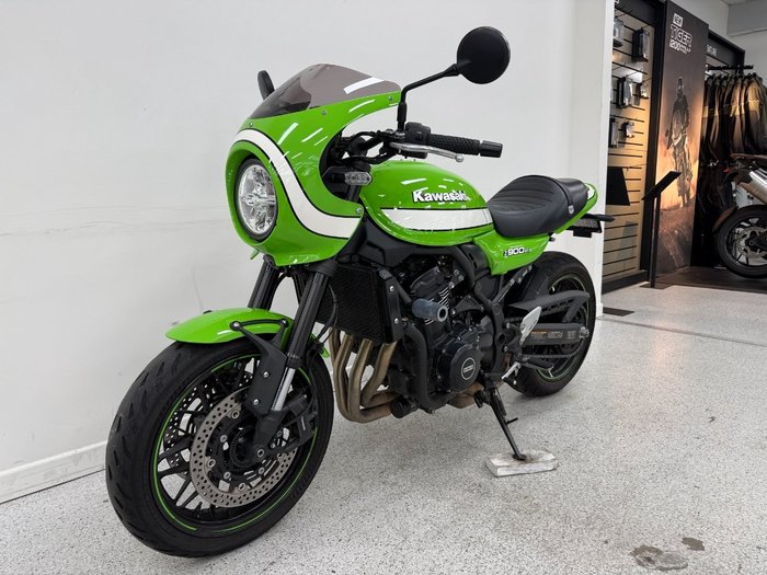 2018 Kawasaki Z900RS CAFE Green