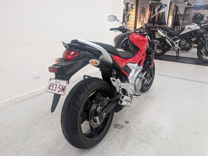 2009 Suzuki SFV650 GLADIUS Red