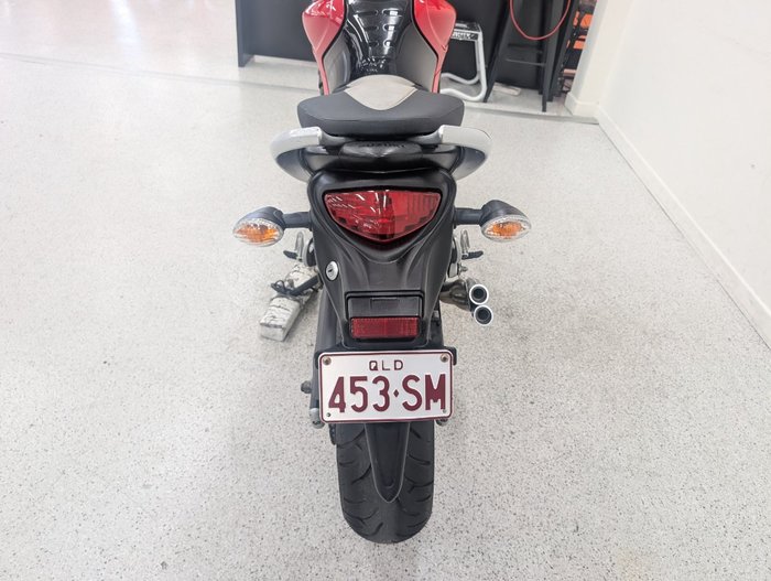 2009 Suzuki SFV650 GLADIUS Red