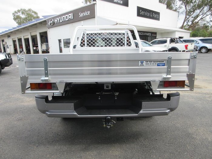 2025 Mitsubishi Triton GLX