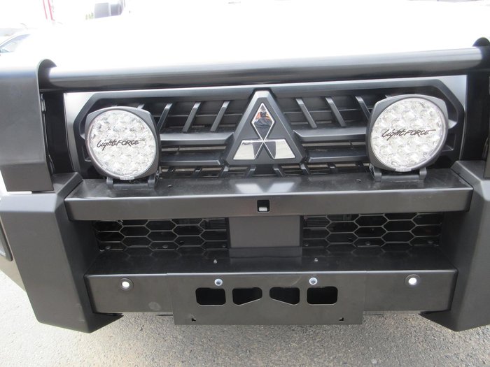 2025 Mitsubishi Triton GLX