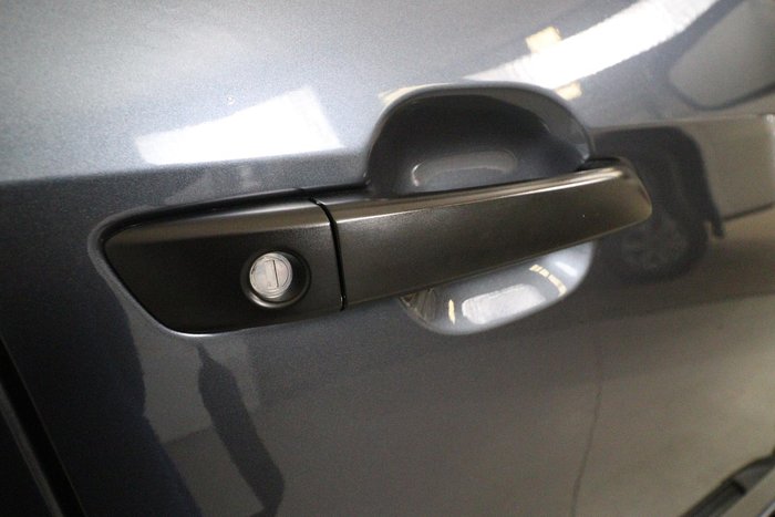 2022 Isuzu MU-X LS-M