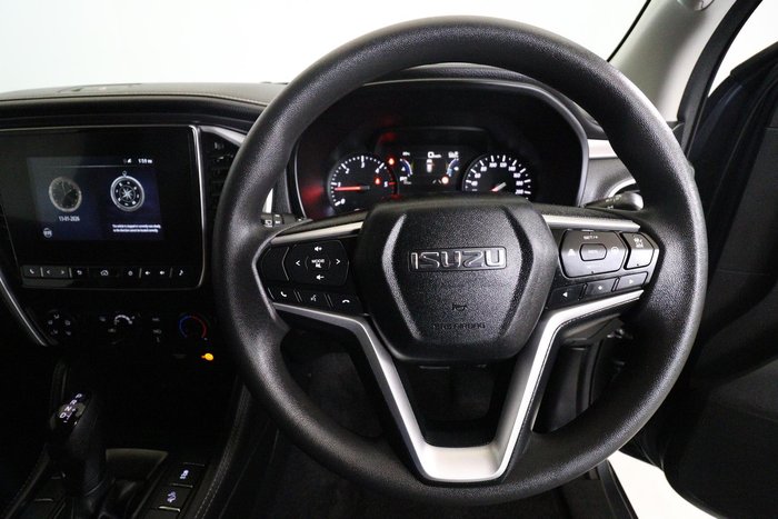 2022 Isuzu MU-X LS-M