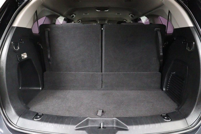 2022 Isuzu MU-X LS-M