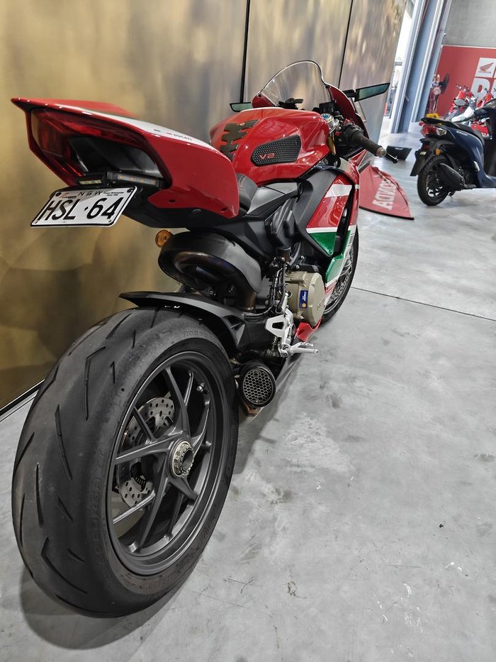 2022 Ducati Panigale Bayliss 1st Championship 20th Anniversary Panigale Red