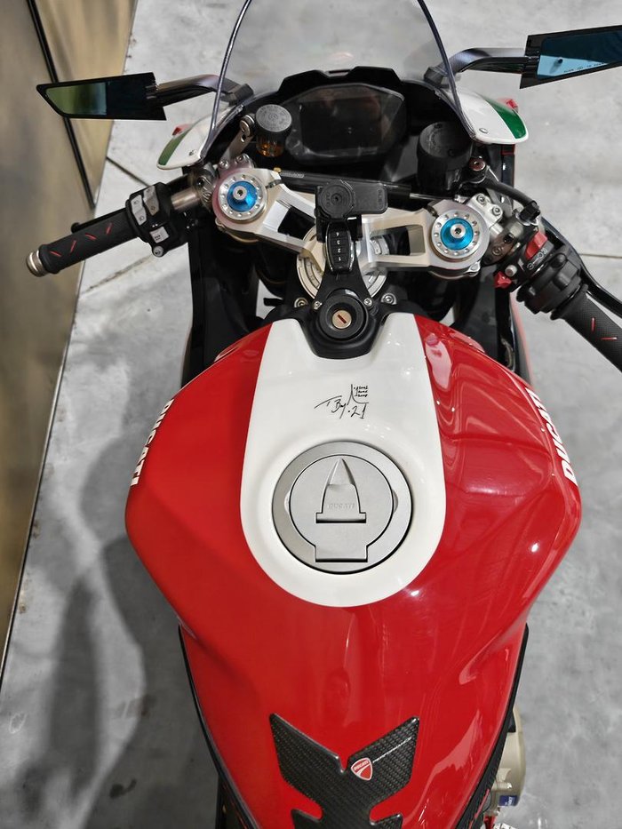 2022 Ducati Panigale Bayliss 1st Championship 20th Anniversary Panigale Red