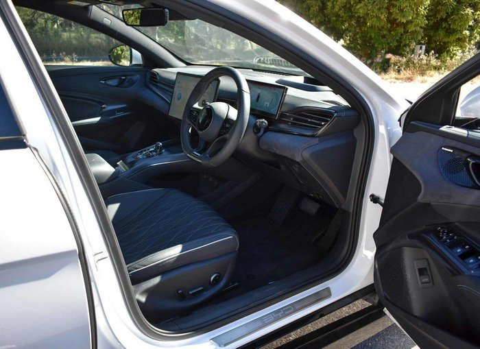 2024 BYD Seal Premium