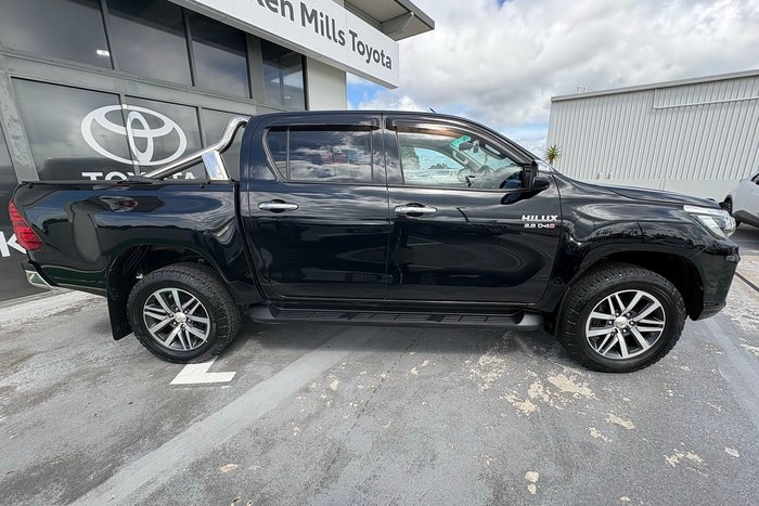 2019 Toyota Hilux SR5
