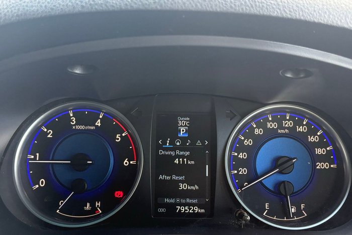 2019 Toyota Hilux SR5