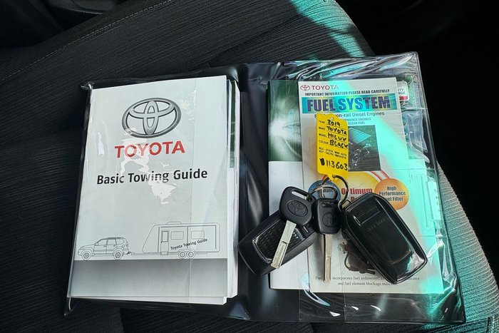 2019 Toyota Hilux SR5