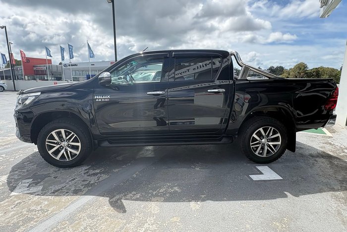 2019 Toyota Hilux SR5