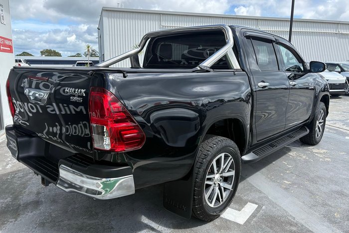 2019 Toyota Hilux SR5