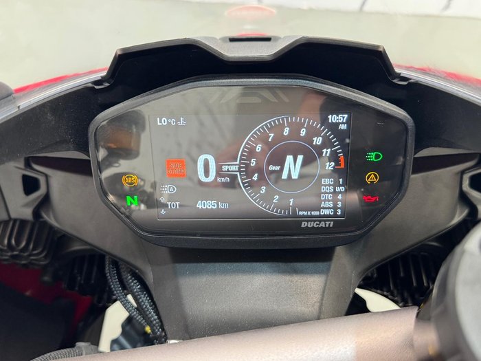 2022 Ducati Panigale V2 Panigale Red