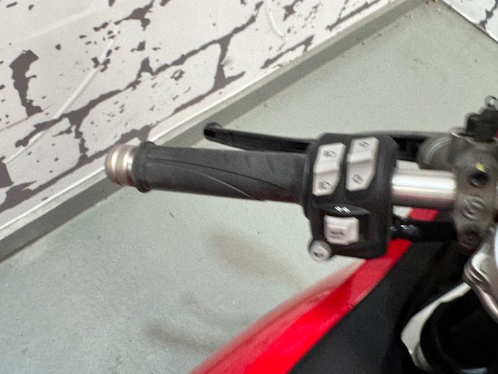 2022 Ducati Panigale V2 Panigale Red