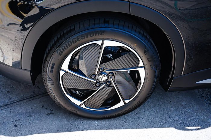 2025 MG MGS5 EV Essence 62